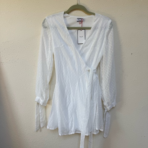 NWT Koco & K white polka dot wrap dress - Picture 8 of 9